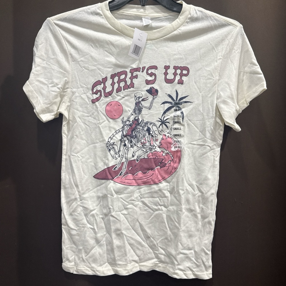 Surf's Up Graphic Tee Cowboy & Horse Skeletons - Cream Size S - NWT
